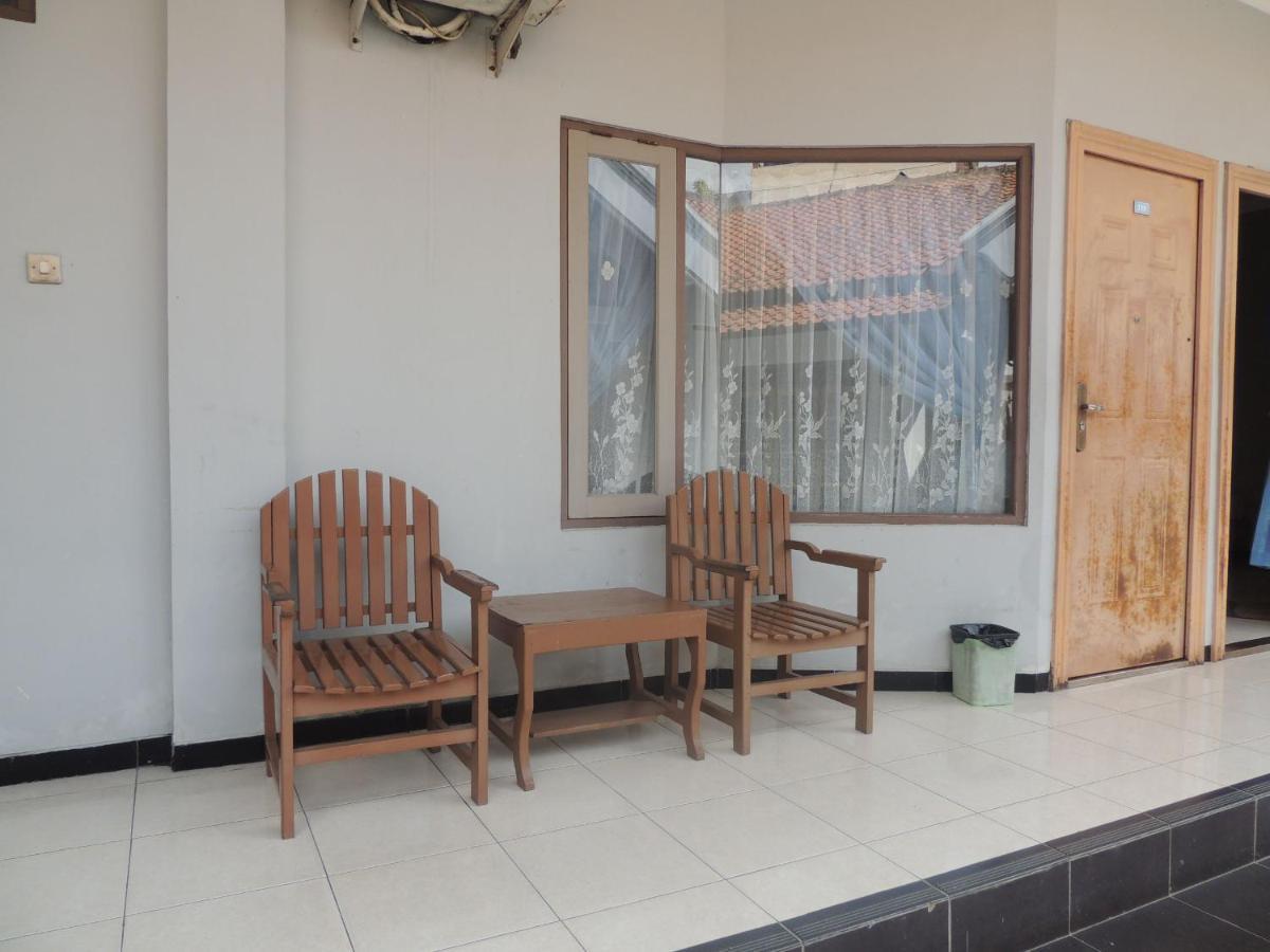 Hotel Sejahtera Kebumen Экстерьер фото