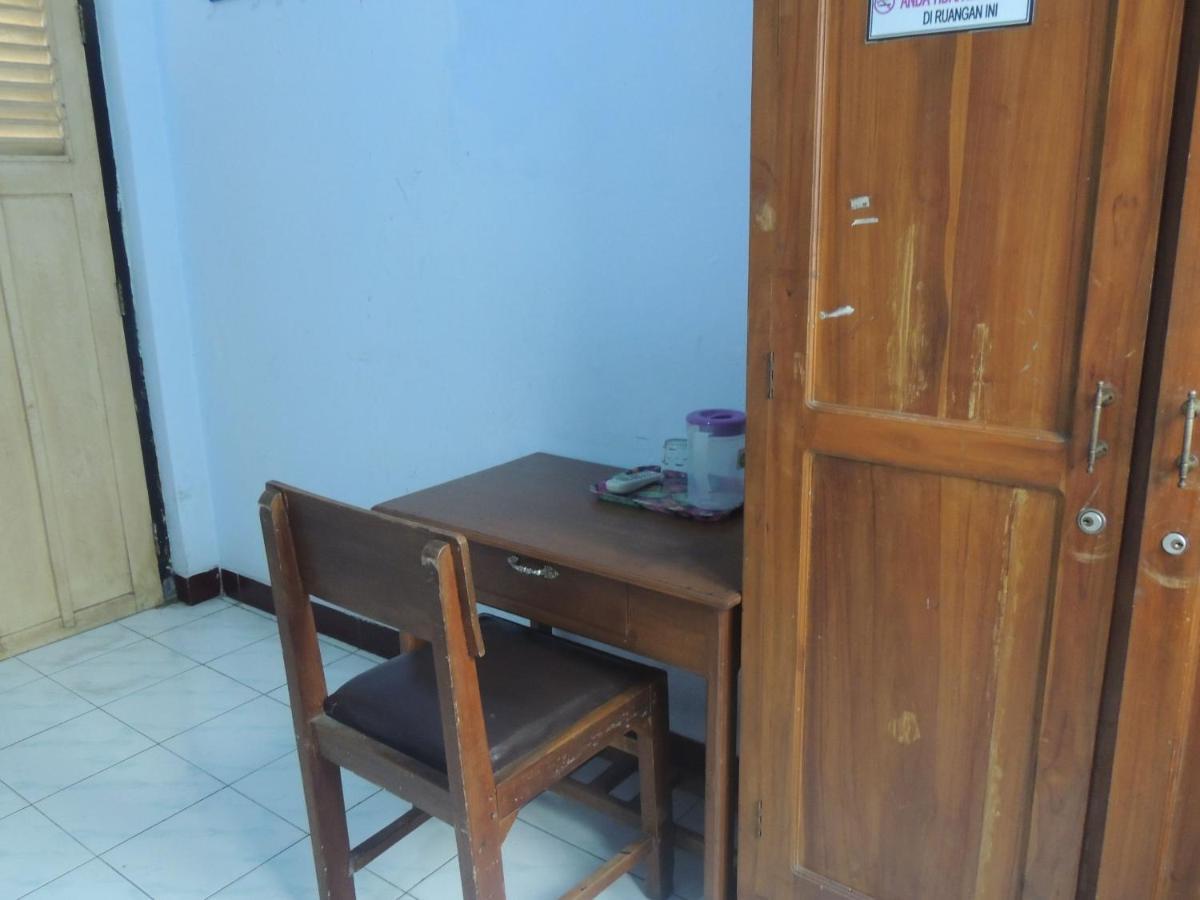 Hotel Sejahtera Kebumen Экстерьер фото